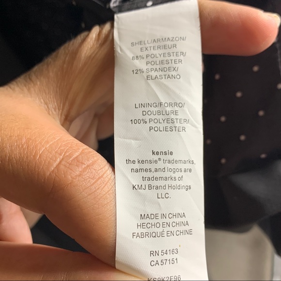 Kensie- Gray Open Front Blazer size Medium - Picture 10 of 10